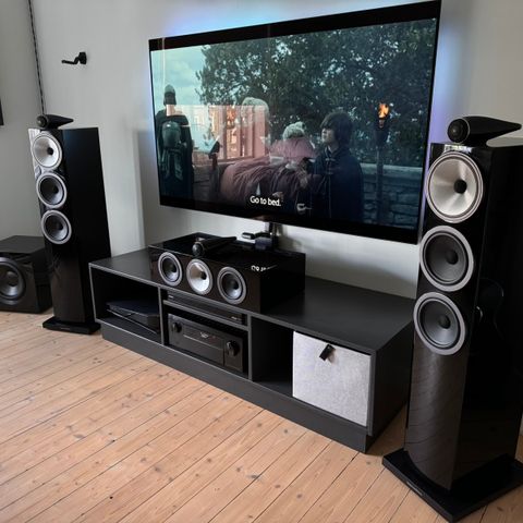 Bowers & Wilkins 7.1 surround system, Denon AVC-X6800H Receiver