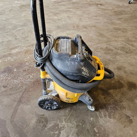 Dewalt dwv902m -qs støvsuger selges