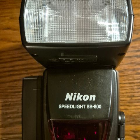 NIKON  Blitz SB 800