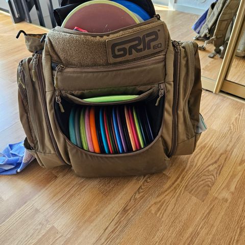 Grip EQ AX4 discgolf sekk