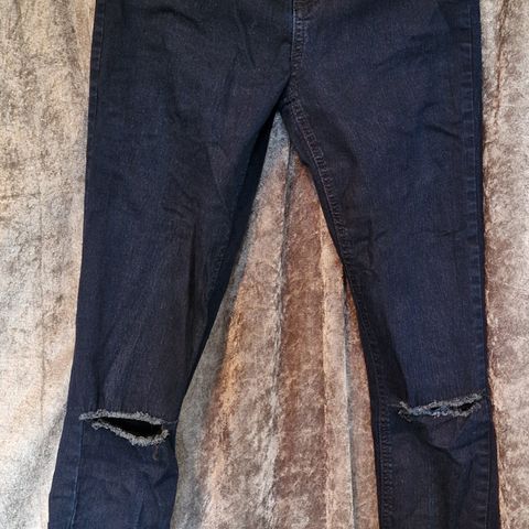 Bikbok jeans str M