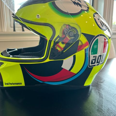 Agv k3 hjelm str m/s 57