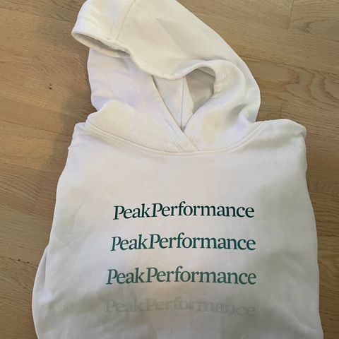 Hvit Peak Performance