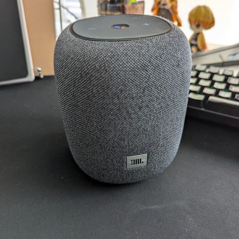 JBL Link Music, trådløs høyttaler med Google Home.