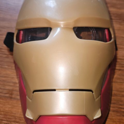 Iron man maske