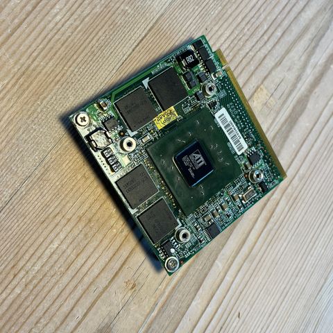 ATI Mobility Radeon X700 128MB (MXM)