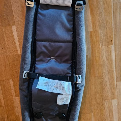 Thule Chariot infant sling