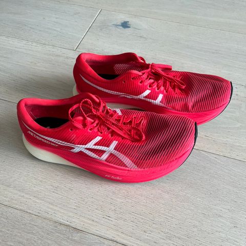 ASICS Metaspeed Sky+ str 42