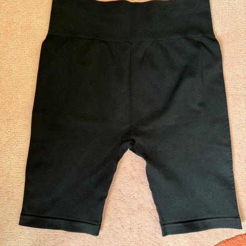 Splitterny shorts