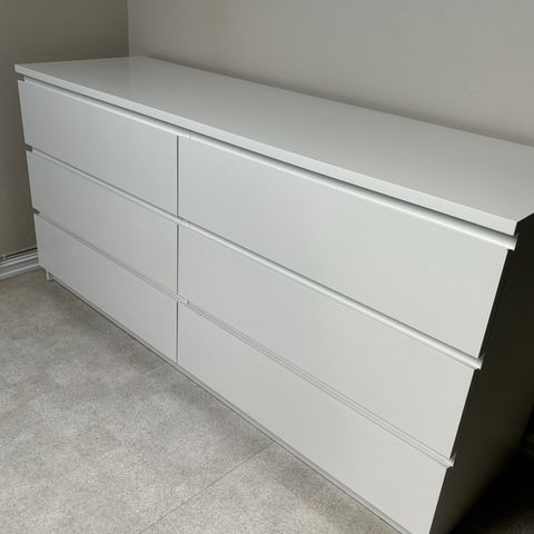 Malm kommode