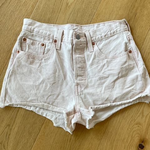 Levi’s shorts