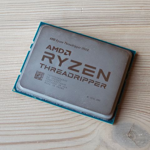 AMD Threadripper 1950X