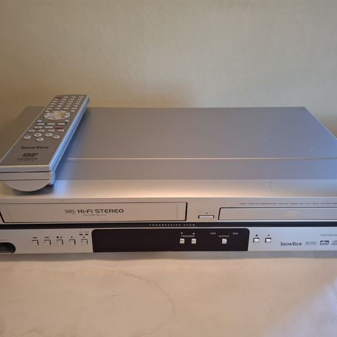 Hitachi kombinert vhs/dvd-spiller selges kr 1200.00 + frakt