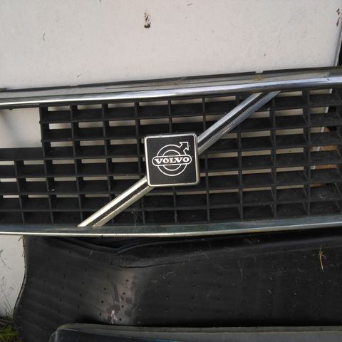 Grill til Volvo 240