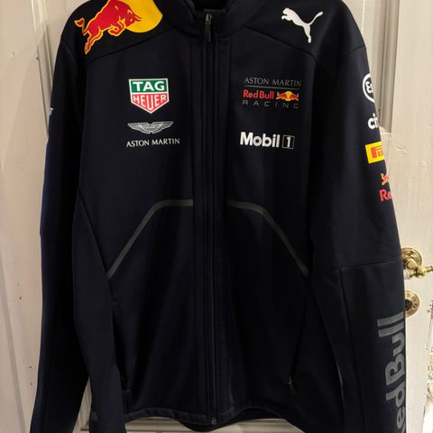 Puma Red Bull Aston Martin  soft Shell jakke str. XL