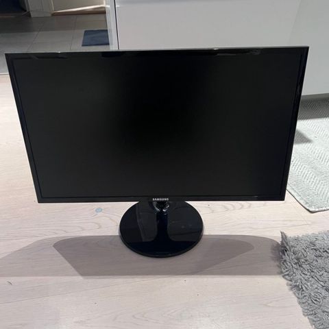 Samsung - PC Skjerm 24’’