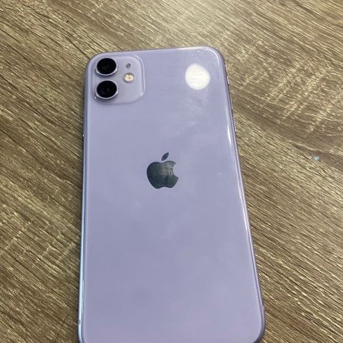 iPhone 11 64GB