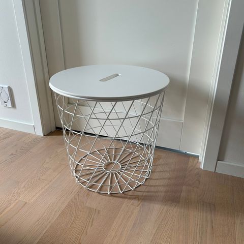 Småbord fra IKEA