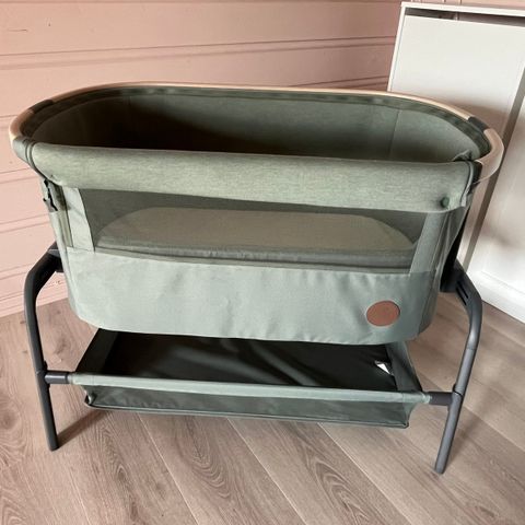 Maxi-Cosi Bedside Crib - Iora Aair Eco Green / grønn barneseng, reiseseng