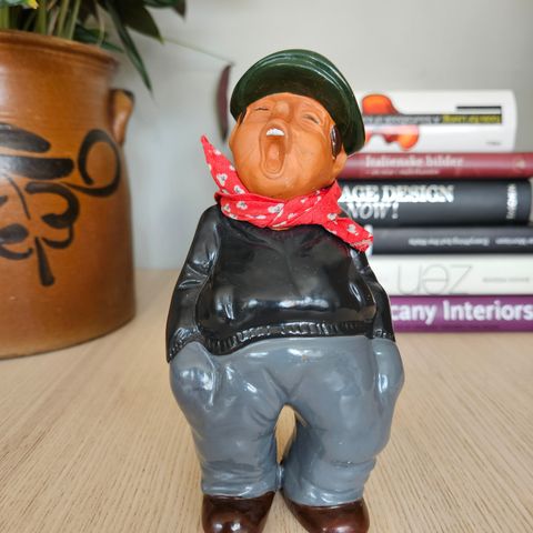 Vintage figur i keramikk