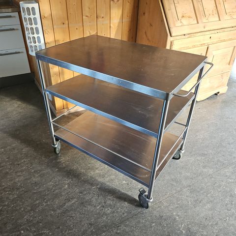 Trillebord i stål fra IKEA