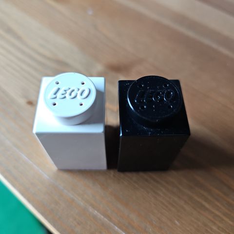 LEGO Salt og pepperbøsse