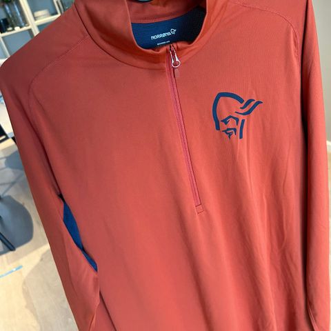 Norrøna fjørå equalizer long sleeve zip Top