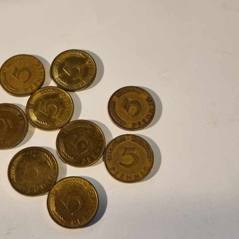 Lot med 9 tyske 5 pfennig 1950-1995