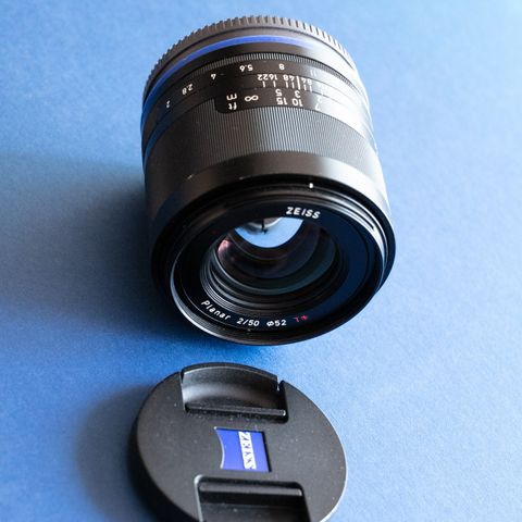 Zeiss Loxia 50mm f/2 til Sony E