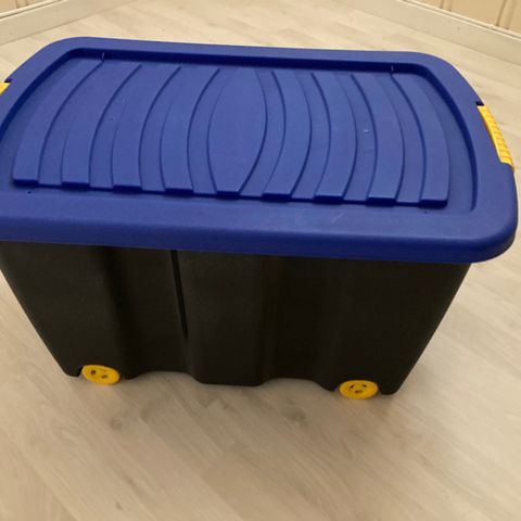 Oppbevarings kasse med lokk