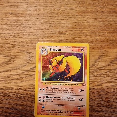 Flareon. 3/64. Rare holo. Jungle.