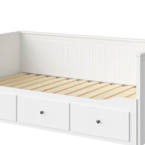 Hemnes seng med madress