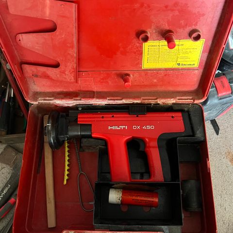 Hilti DX 450 boltepistol med tilbehør