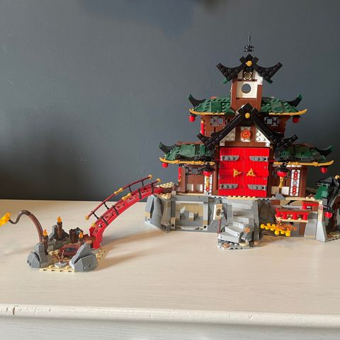 Lego Ninjago  Dojo Temple