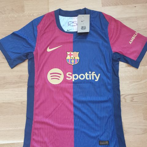 Barcelona spillerversjon fotballdrakt