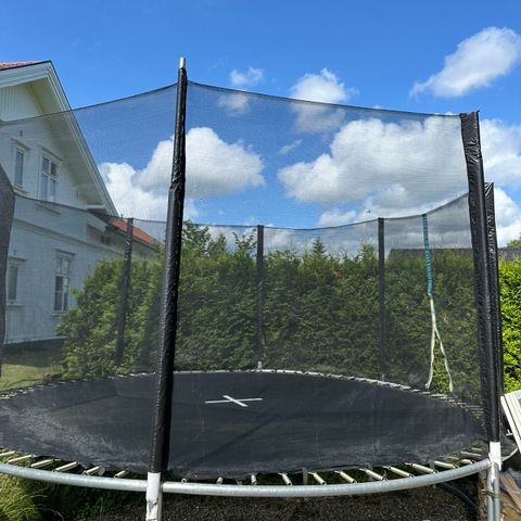 Trampoline med stige