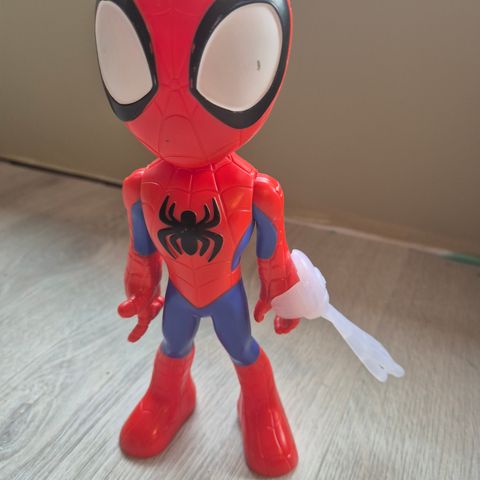 Spidey figur 22 cm