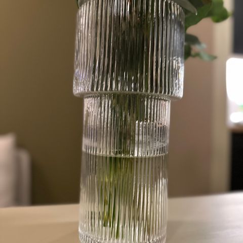 Rillet glassvase H&M Home