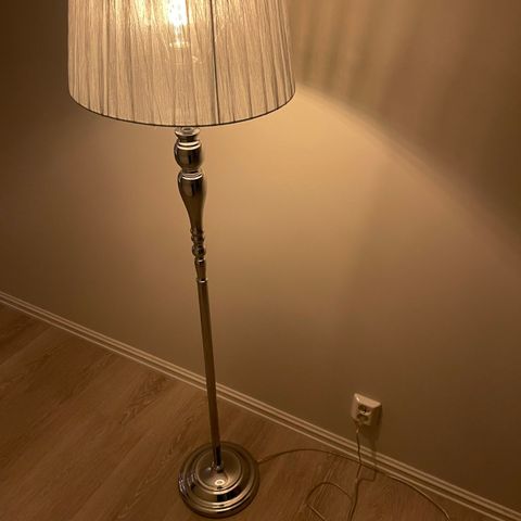 Lampe  fra skeidar