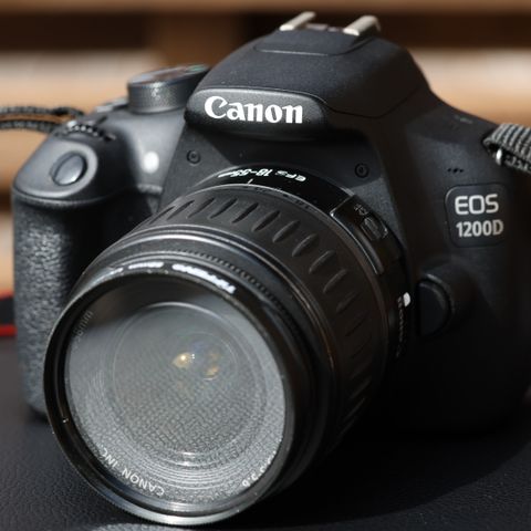 Canon EOS 1200D Speilreflekskamera