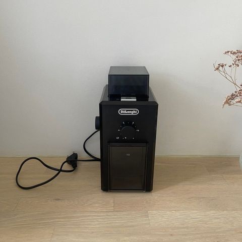 Kaffekvern DeLonghi KG79