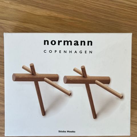 Norman Copenhagen knagger i tre