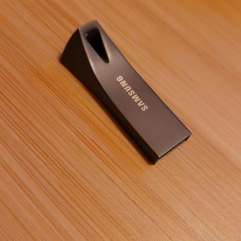 64 GB MINNEPENN (Samsung USB-A)