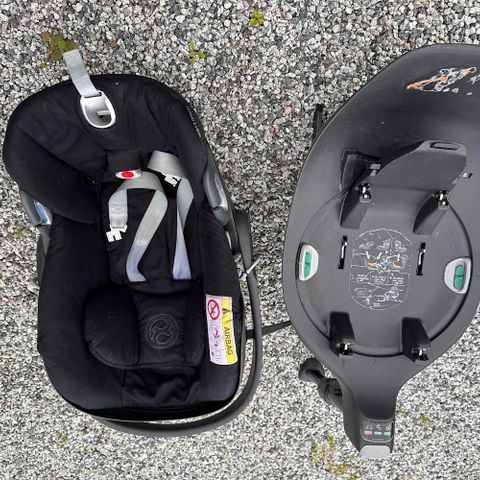 Cybex, Babybilstol, Cloud Z i-Size inkl. Base Z– Deep Black