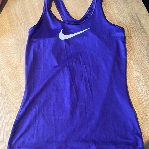 Nike Pro singlet