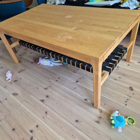 Ikea Hallum coffee table (vintage, solid oak)