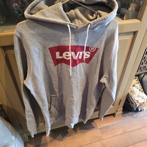 Levi's hettegenser