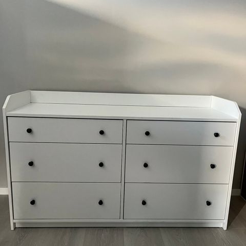 Hauga Ikea Kommode 1500,-