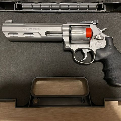 Smith & Wesson Performance Center 686 Competitor .357 MAG 6"