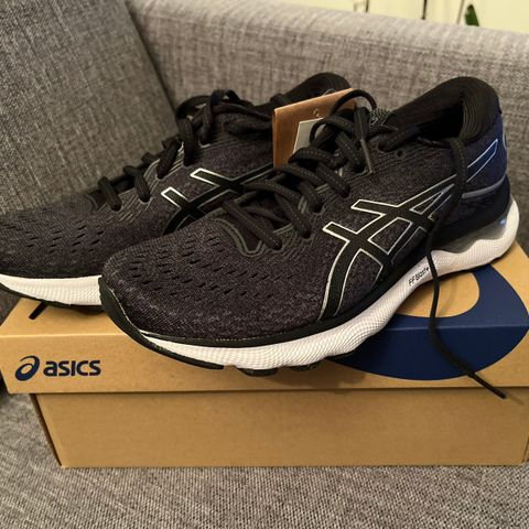 Asics Cumulus 37,5